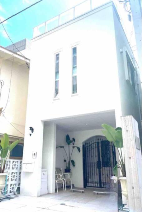 Small Villa Tokyo 渋谷まで2駅10分 青山一丁目駅徒歩3分一軒家ペット歓迎お子様歓迎駐車場あり6人までok מראה חיצוני תמונה